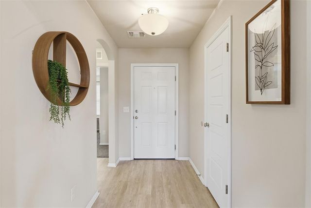 1214 S Landry Lane, Stillwater, OK 74074