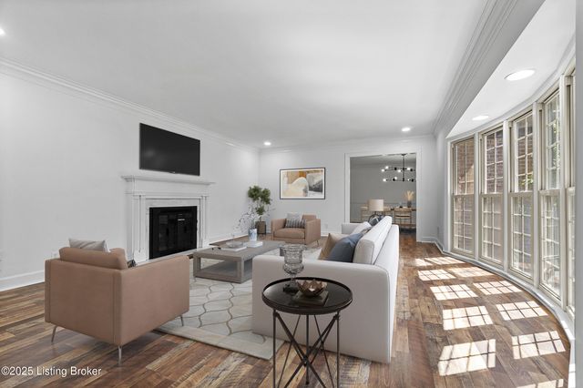 5409 Pueblo Rd, Louisville, KY 40207