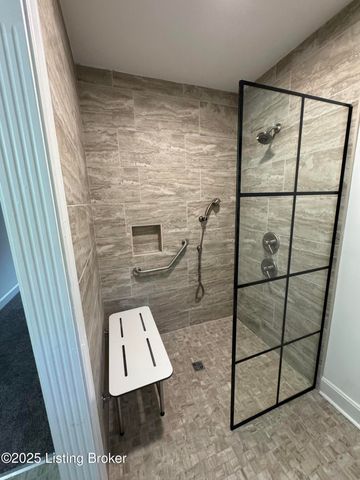 5409 Pueblo Rd, Louisville, KY 40207