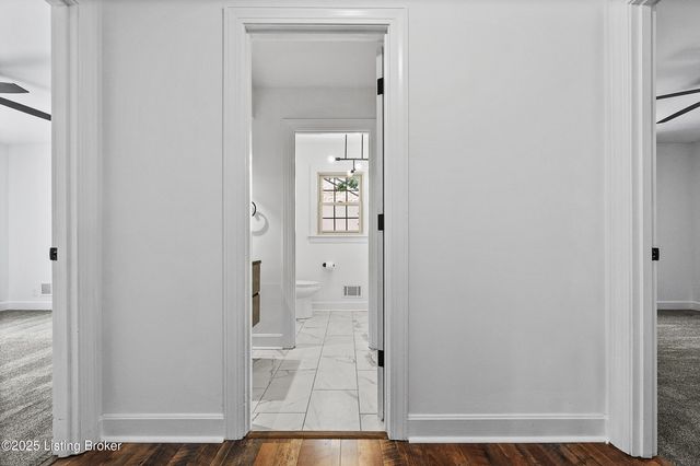 5409 Pueblo Rd, Louisville, KY 40207