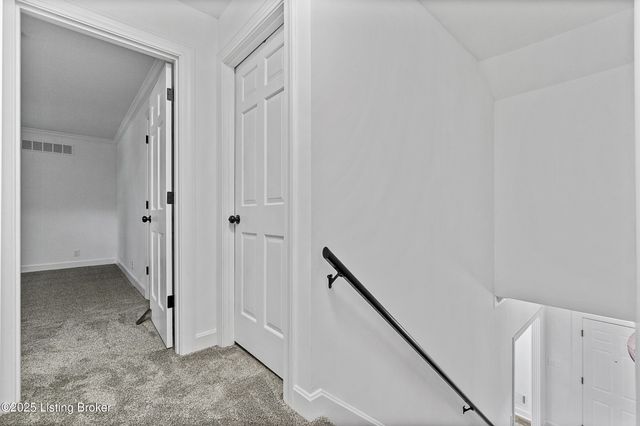 5409 Pueblo Rd, Louisville, KY 40207