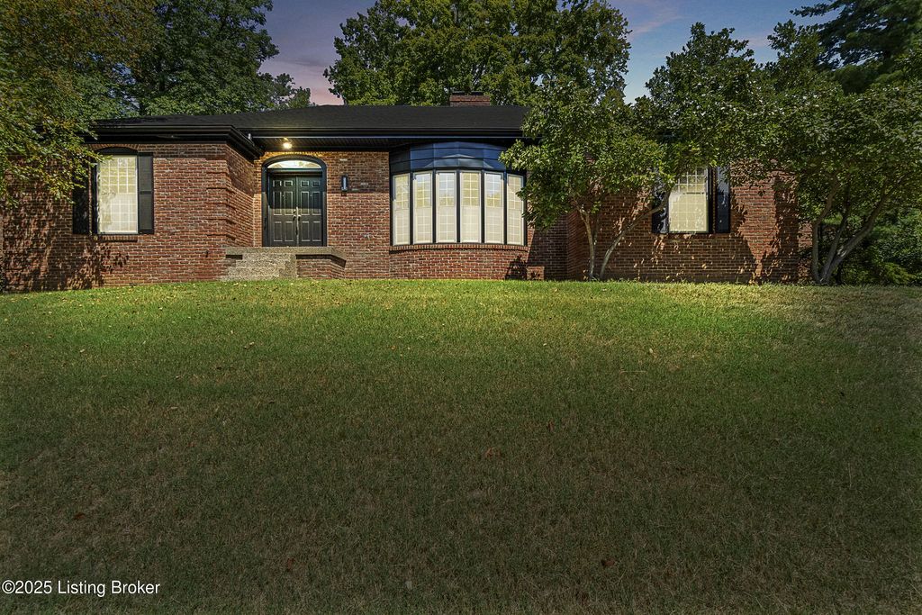 5409 Pueblo Rd, Louisville, KY 40207