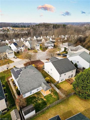 4520 Pickney Court, Kernersville, NC 27284