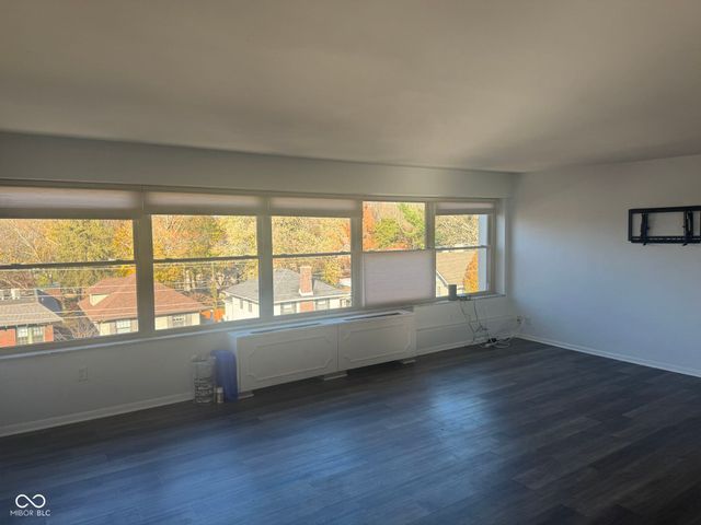 25 E 40th Street 5J, Indianapolis, IN 46205