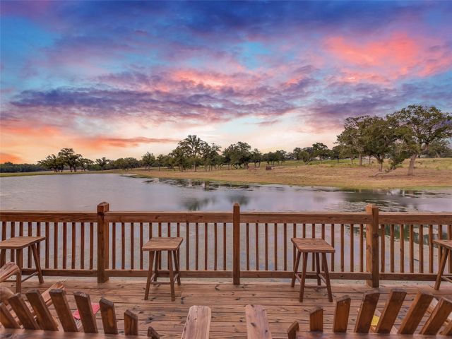 762 Karisch RD, Giddings, TX 78942