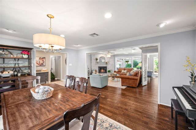 14355 Chadbourne Drive, Houston, TX 77079