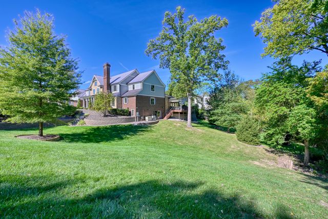 12 Linden Hill Drive, Villa Hills, KY 41017