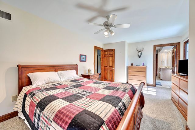 12 Linden Hill Drive, Villa Hills, KY 41017