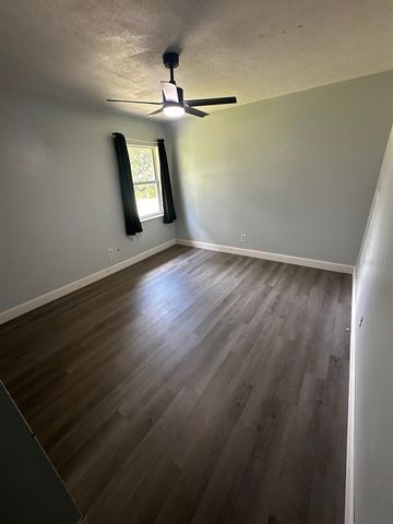 4151 SE 21 STREET, Ocala, FL 34480