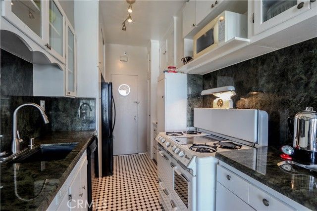 800 E Ocean Boulevard 1404, Long Beach, CA 90802