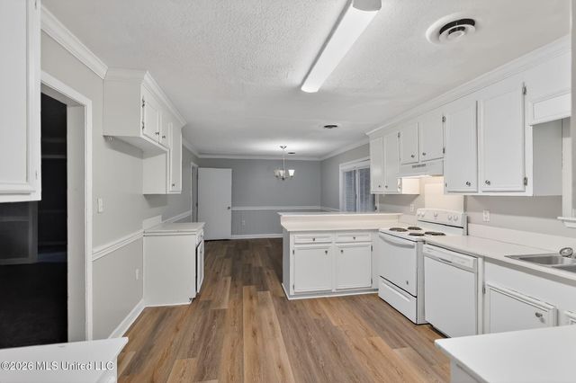 335 Allstate Drive, Jackson, MS 39211