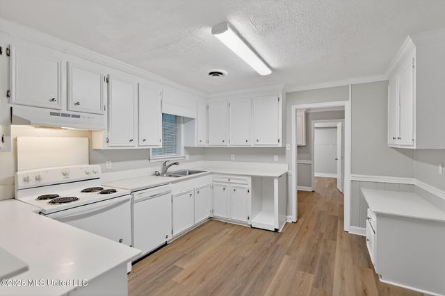 335 Allstate Drive, Jackson, MS 39211