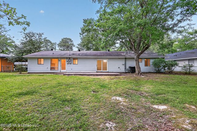 335 Allstate Drive, Jackson, MS 39211
