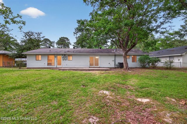 335 Allstate Drive, Jackson, MS 39211