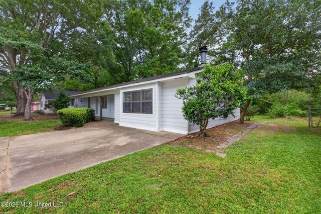 335 Allstate Drive, Jackson, MS 39211