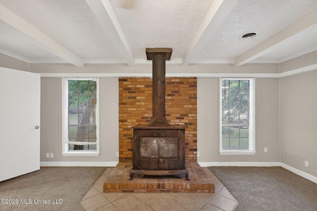 335 Allstate Drive, Jackson, MS 39211