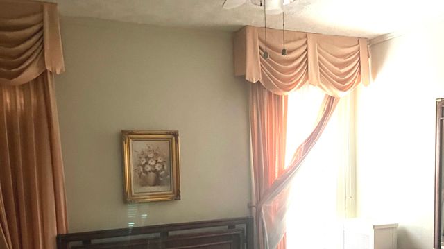 8135 S Prairie Avenue 2, Chicago, IL 60619