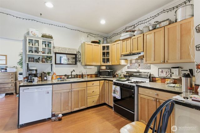 1301 Oxford Avenue, Centralia, WA 98531