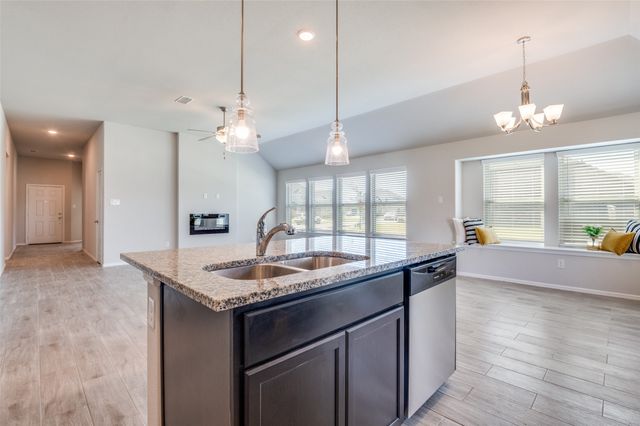 7133 Prairieside Trail, Venus, TX 76084