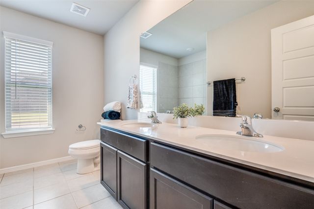 7133 Prairieside Trail, Venus, TX 76084