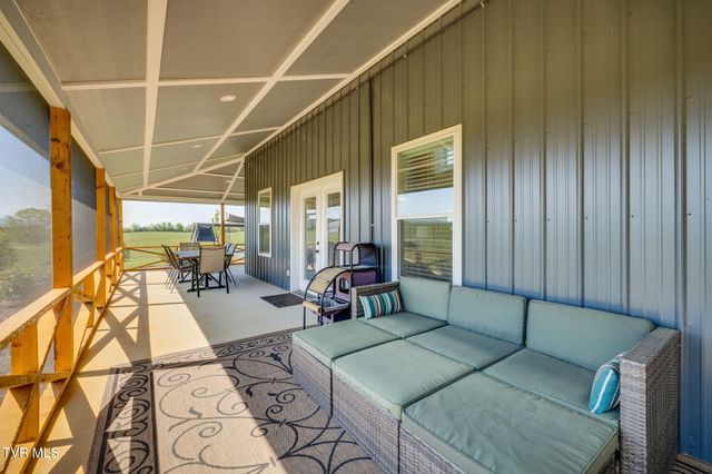 1600 Mary Lamons Road, Afton, TN 37616