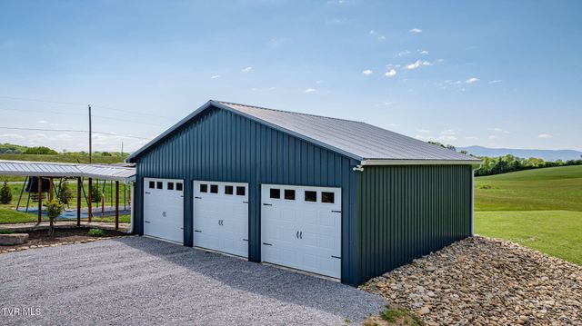 1600 Mary Lamons Road, Afton, TN 37616