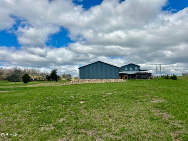 1600 Mary Lamons Road, Afton, TN 37616