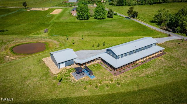 1600 Mary Lamons Road, Afton, TN 37616