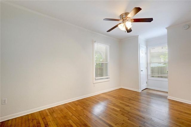 1110 W 22nd ST 13a, Austin, TX 78705