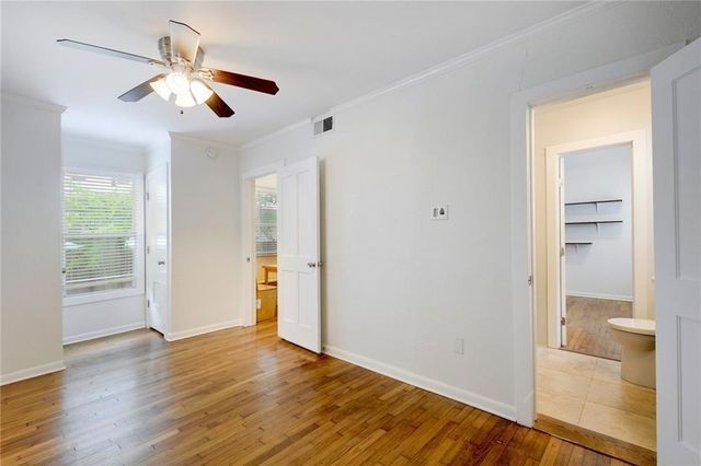 1110 W 22nd ST 13a, Austin, TX 78705