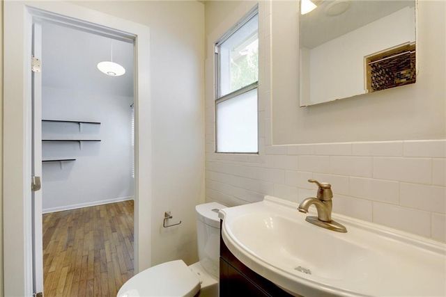 1110 W 22nd ST 13a, Austin, TX 78705