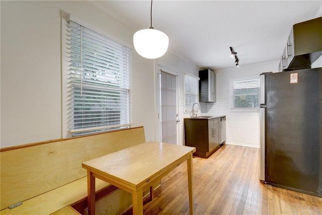 1110 W 22nd ST 13a, Austin, TX 78705