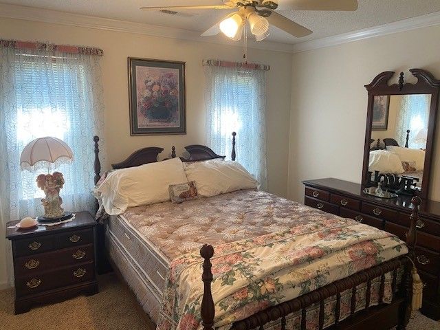 320 Eastern Shores Dr, Lexington, TN 38351