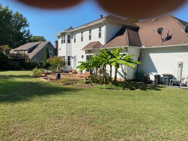 320 Eastern Shores Dr, Lexington, TN 38351