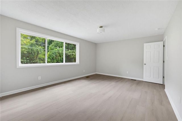 1815 Venetian Drive SW, Atlanta, GA 30311