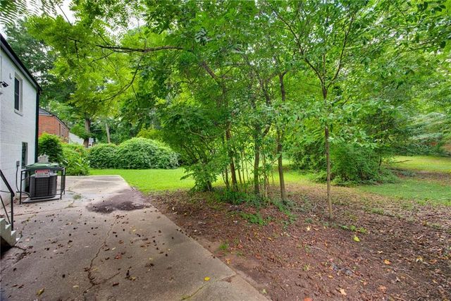 1815 Venetian Drive SW, Atlanta, GA 30311