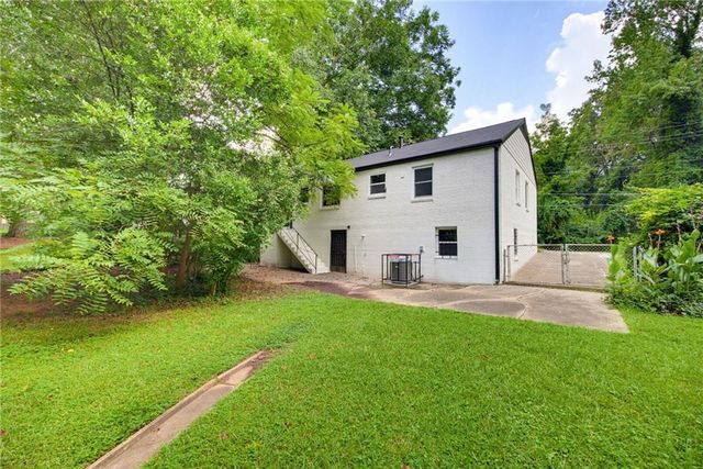 1815 Venetian Drive SW, Atlanta, GA 30311