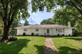 129 Lamp Lighter Trail, Dayton, OH 45429