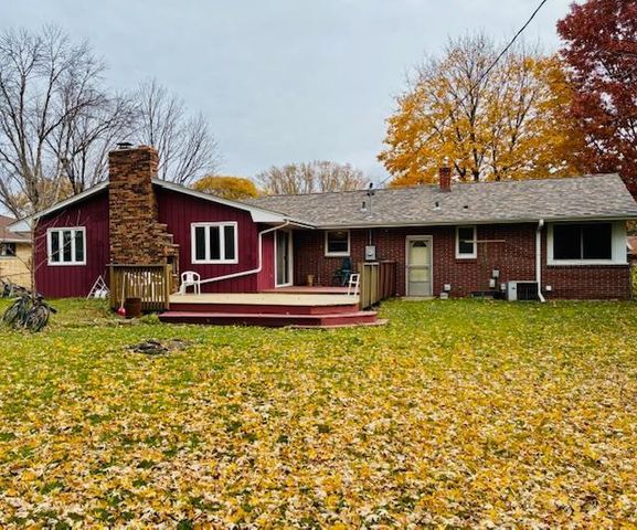 2597 Southlawn Drive, Maplewood, MN 55109