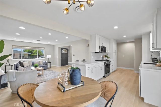 9056 La Vine, Rancho Cucamonga, CA 91701