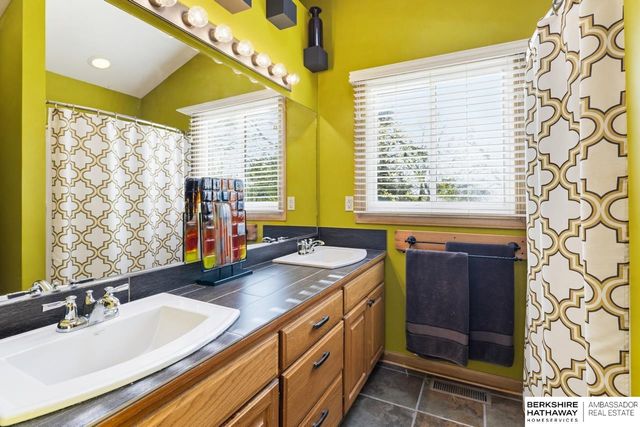29106 Sokol Plaza, Waterloo, NE 68069