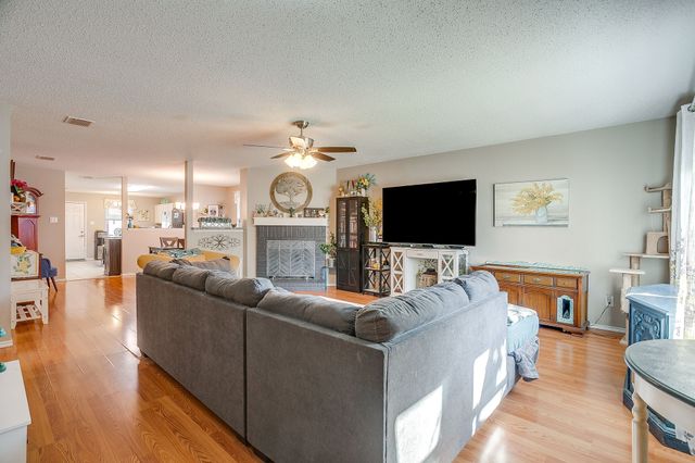 5441 Temecula Road, Fort Worth, TX 76244