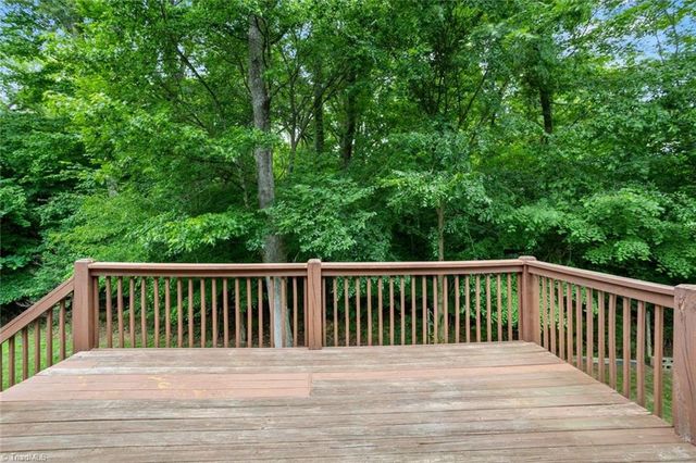 220 Drake Lane, Lexington, NC 27295