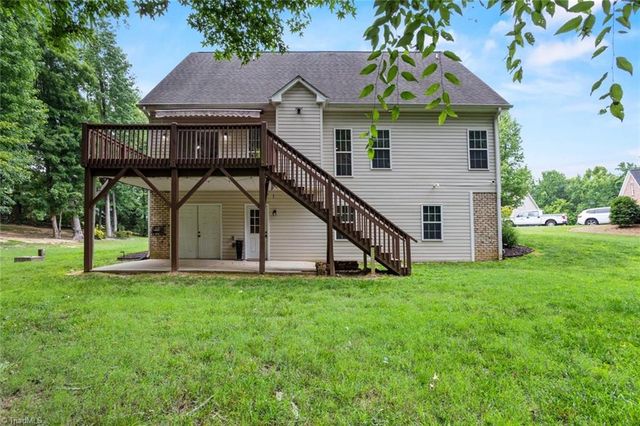 220 Drake Lane, Lexington, NC 27295