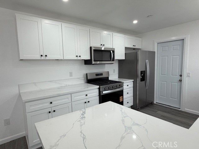 31060 Balsa, Barstow, CA 92311