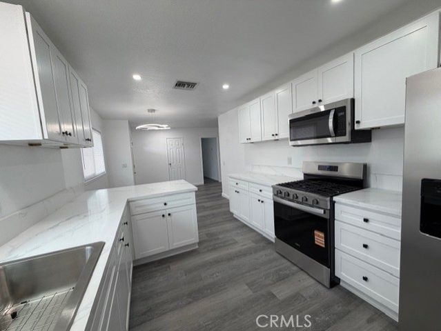 31060 Balsa, Barstow, CA 92311