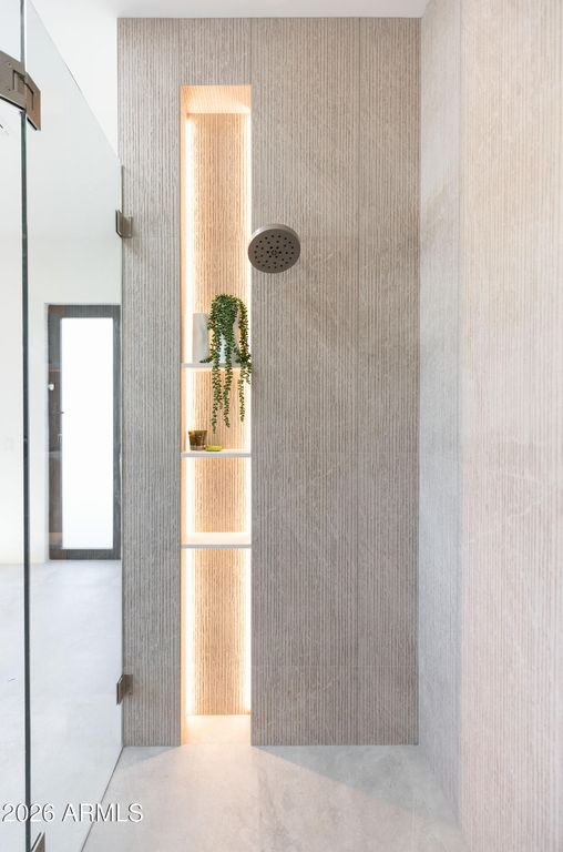 Image 13 of property listing at 4708 E DESERT PARK Place, Paradise Valley, AZ 85253