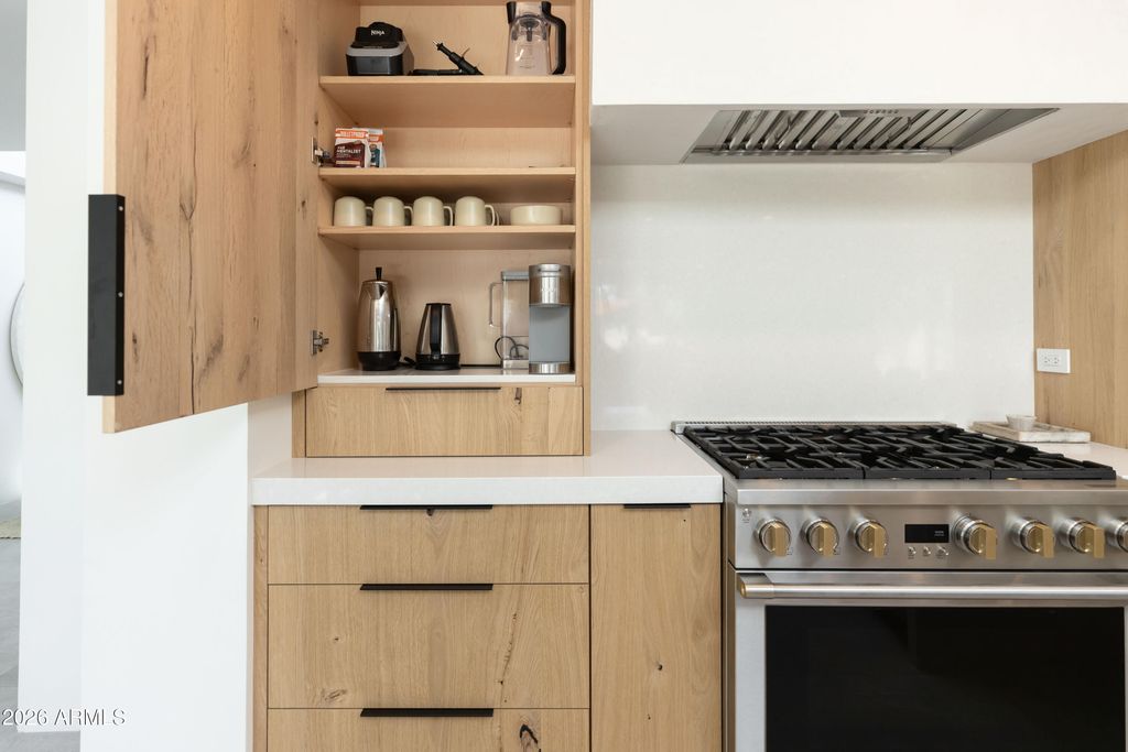 Image 21 of property listing at 4708 E DESERT PARK Place, Paradise Valley, AZ 85253