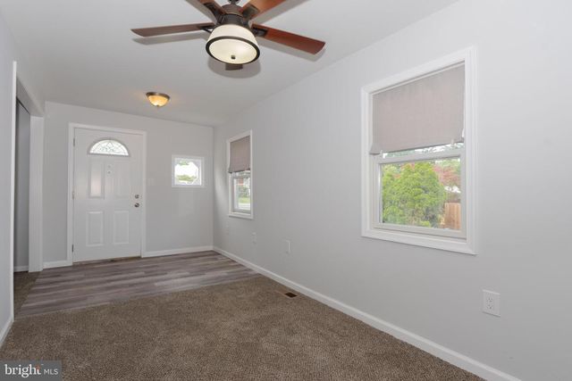 6414 KENWOOD, Rosedale, MD 21237