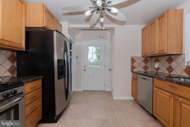 6414 KENWOOD, Rosedale, MD 21237